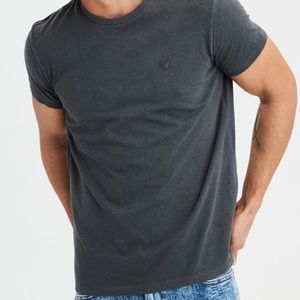 american eagle gray tee shirt